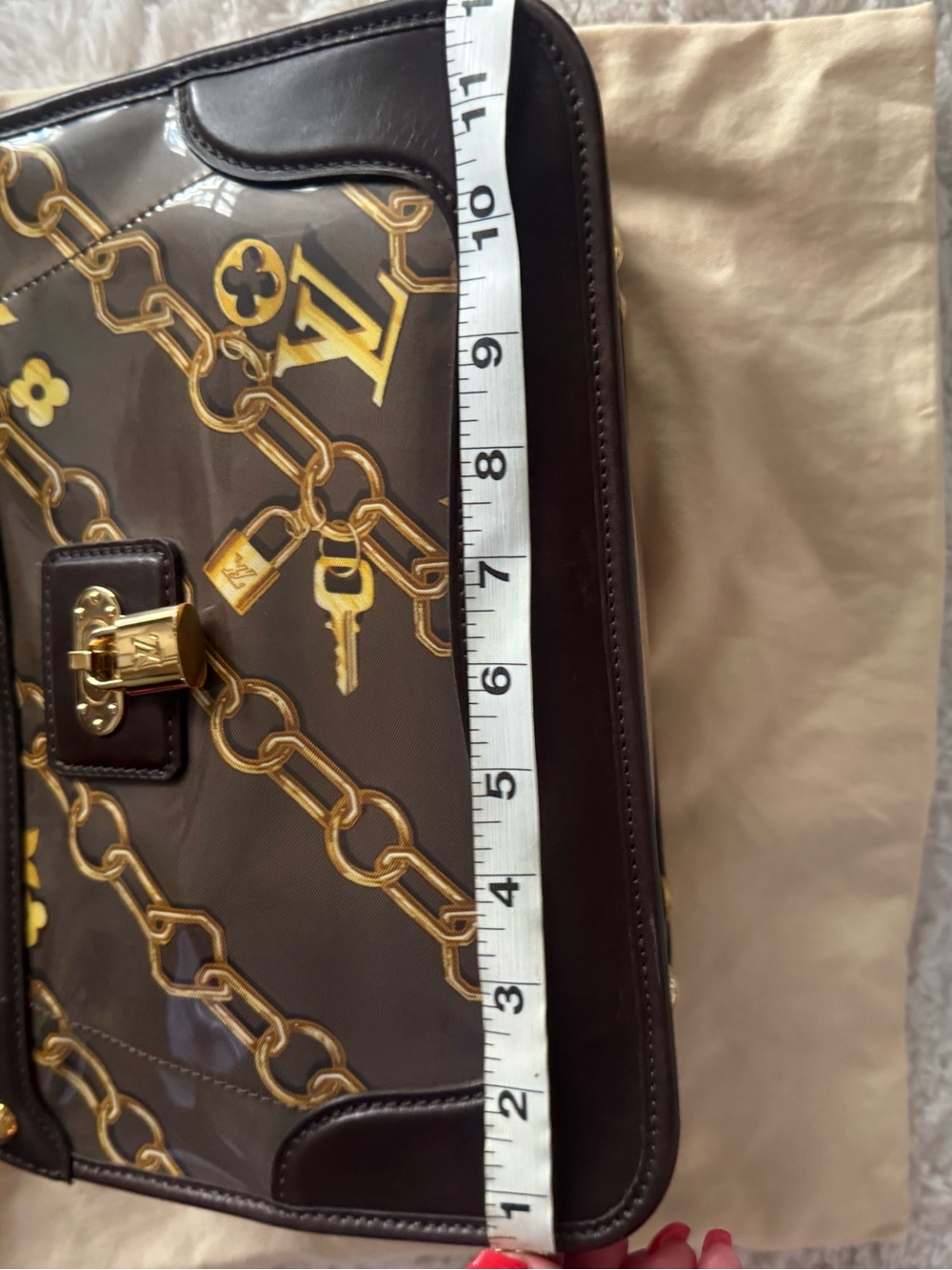 Louis Vuitton Brown and Gold Monogram Chain Shoulder Bag - Picture 9 of 13